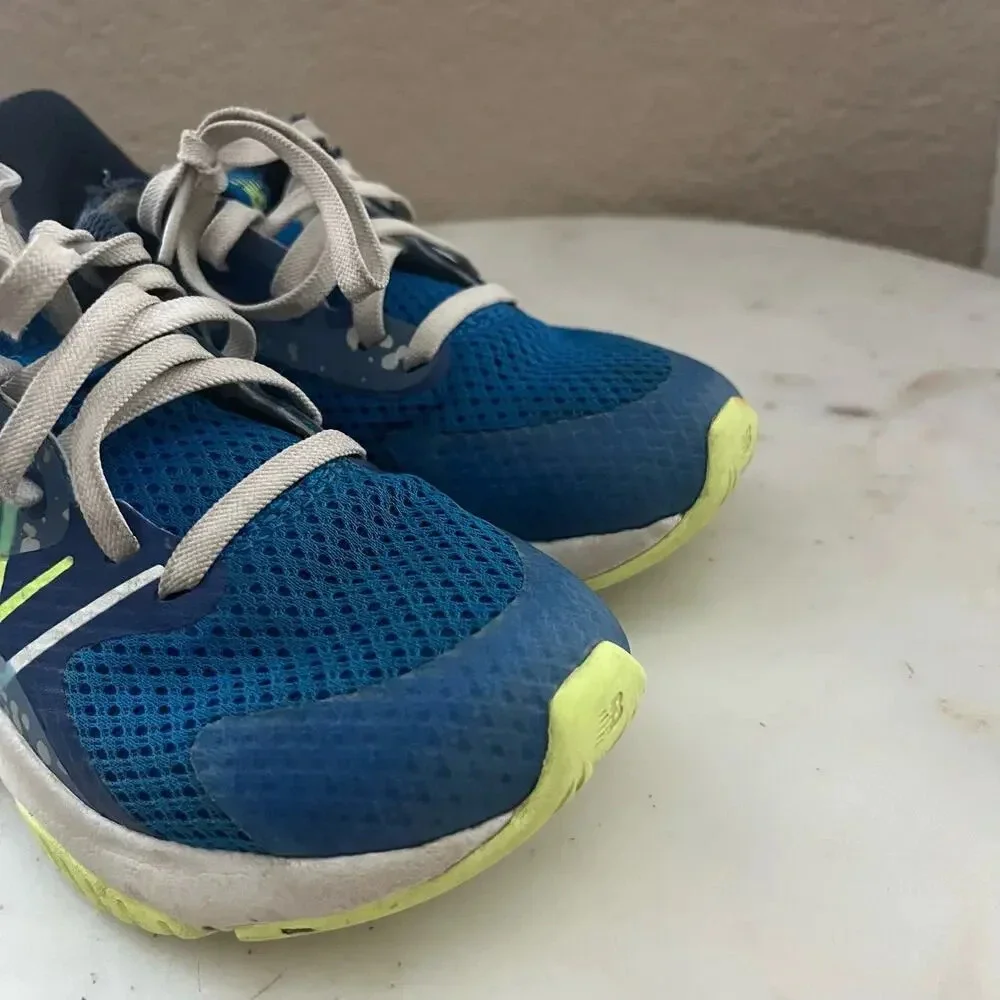 New Balance Unisex-child Rave Run V2 Lace-Up Blue Yellow Sneaker Tennis Shoe 11